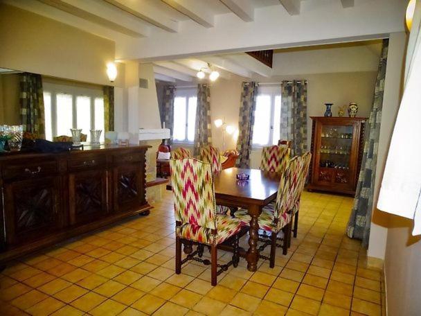 Maison A Louer Besse-et-Saint-Anastaise Eksteriør billede